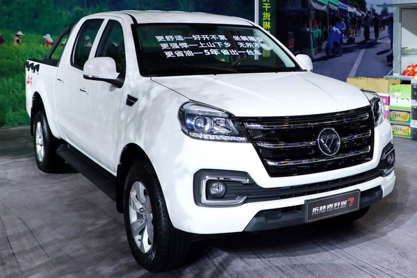 没有轮拱鼓包 更适合拉货 福田拓陆者平箱版皮卡正式上市