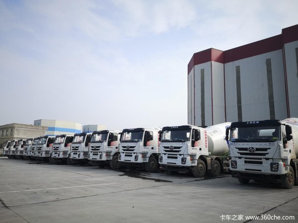 上汽红岩销售的苦与乐：每日忙于交车，必须加强时间管理