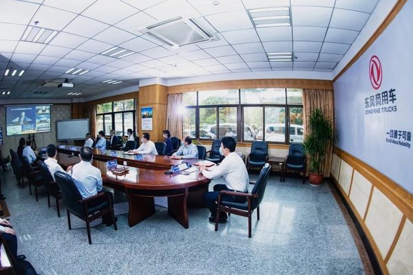 ��������&nbsp;�������˼�ʻ��������5G�ۿ�