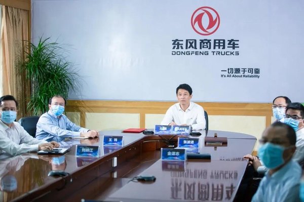 ��������&nbsp;�������˼�ʻ��������5G�ۿ�