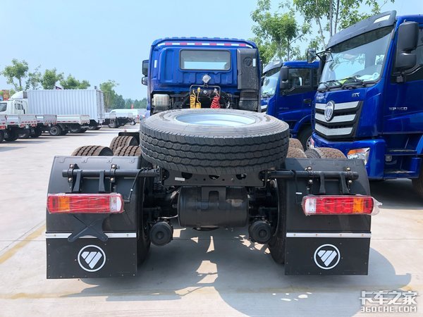 短途运输神器 福田欧曼ETX自重仅8.2吨