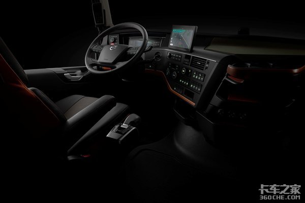 沃尔沃FH16、曼TGX、依维柯S-WAY,谁才是你心中的年度欧卡王中王?