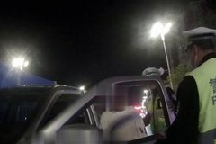 �����Ƽݻ���֤��ʻ ��λ�ϸ�̯������