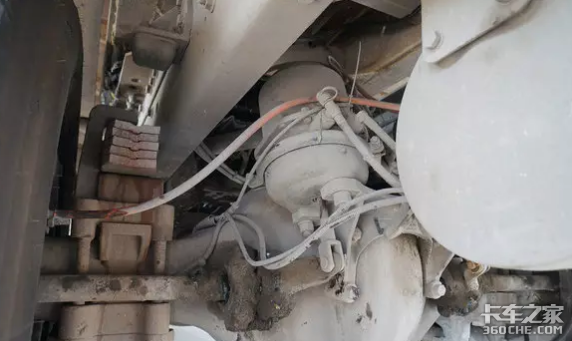 刹车失灵危险多 这个小东西要记得清理