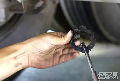 刹车失灵危险多 这个小东西要记得清理