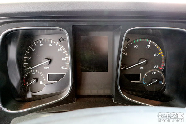 ����������(12)&nbsp;6x4��������New&nbsp;Actros