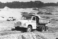 ��50��Իͳɾ� ��һ��T813������չʷ