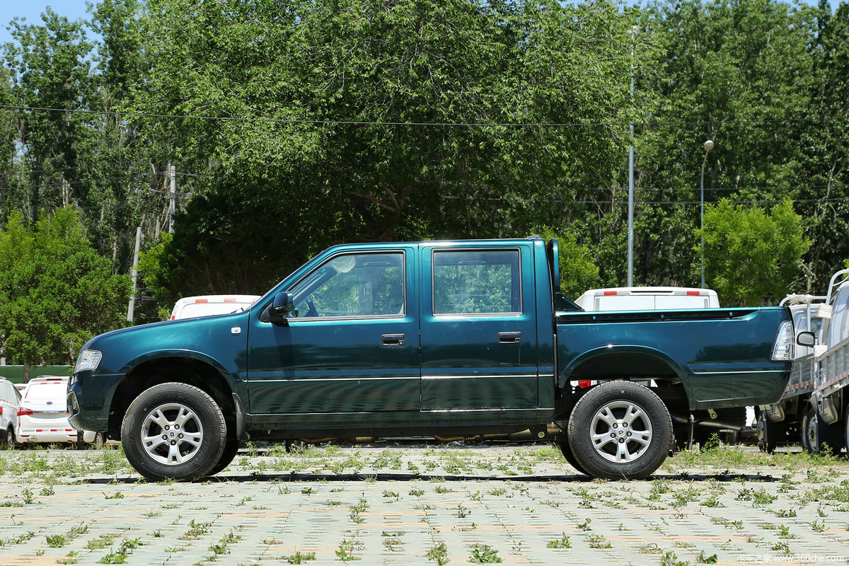 不到六万元的实用皮卡实拍金杯新金典图片列表