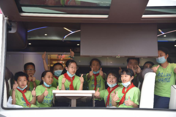 �������һ���������A�Ρ��ػ�ͯ������