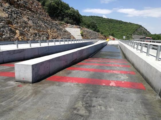 ���Ѹ����ݵ�&nbsp;���¸����ƶ����³�����