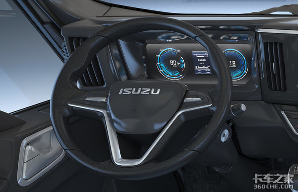 两款五十铃轻卡同台竞技 哪个更值得买