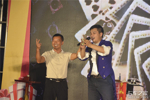 ���ڰ����ŷ����7�������¡�ؾٰ�