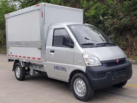 地摊经济复兴后,这些平时销量不佳的售货车开始火了