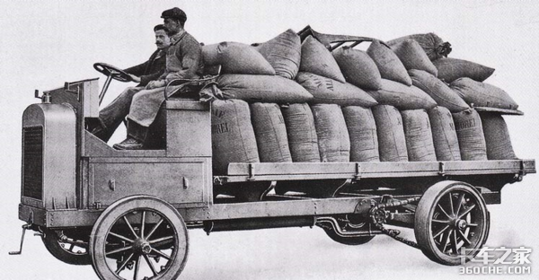 雷诺推出1894纪念版卡车，限量125台，你愿意为情怀买单吗？