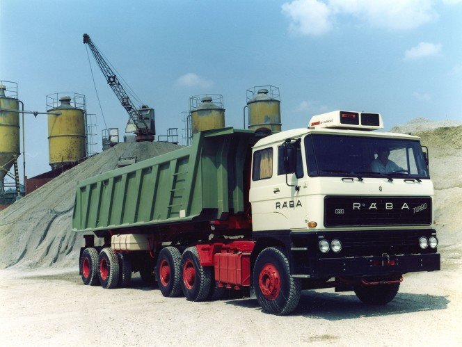80年代时引进中国拉巴卡车你知道吗图片列表