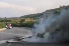 ������ʧ���أ����������ȼ3000ƽ����