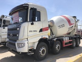 三一C8 8x4搅拌车：搭载日野发动机，轻量化设计，内外兼修