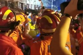 沈海高速槽罐车爆炸 已造成10死100多伤 救援紧急进行中 附视频