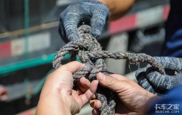 Ϊ�ɷ�ֵ�����&nbsp;����Ŀ�ɩ����Ů˾��