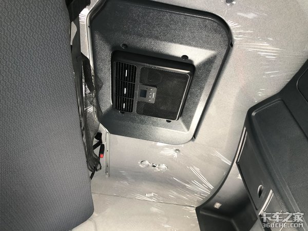 AMT新升级 重汽豪沃T7H开着舒服又省油