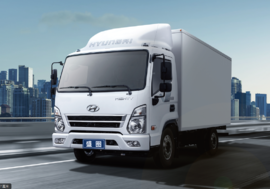 年中焕新季, 现代商用车助力用户开启下半年运营之旅!