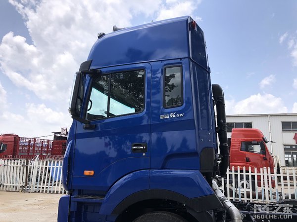 江淮格尔发K5W 8X2载货车拉绿通更划算