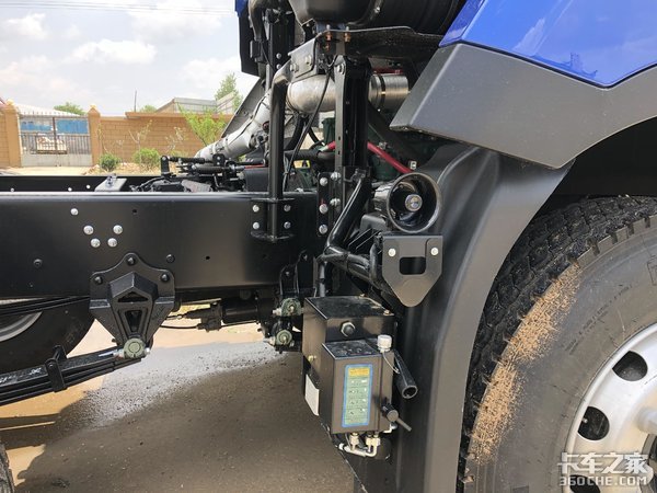 江淮格尔发K5W 8X2载货车拉绿通更划算