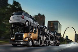 全新外观设计 沃尔沃卡车北美推出新款VAH轿运车