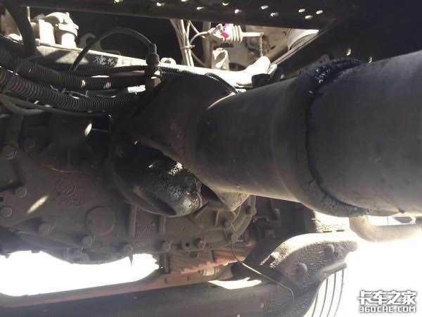 �����ܵ�һ������&nbsp;����ҡ��&nbsp;����զ����