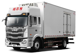 车市速看:旗舰动力高端配置 240匹6.8米格尔发A5X冷藏车