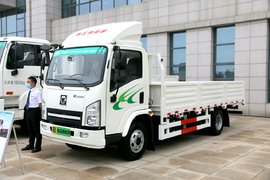 上5米栏板货厢及8吨公告 徐工这款纯电动载货车自重轻、经济高效
