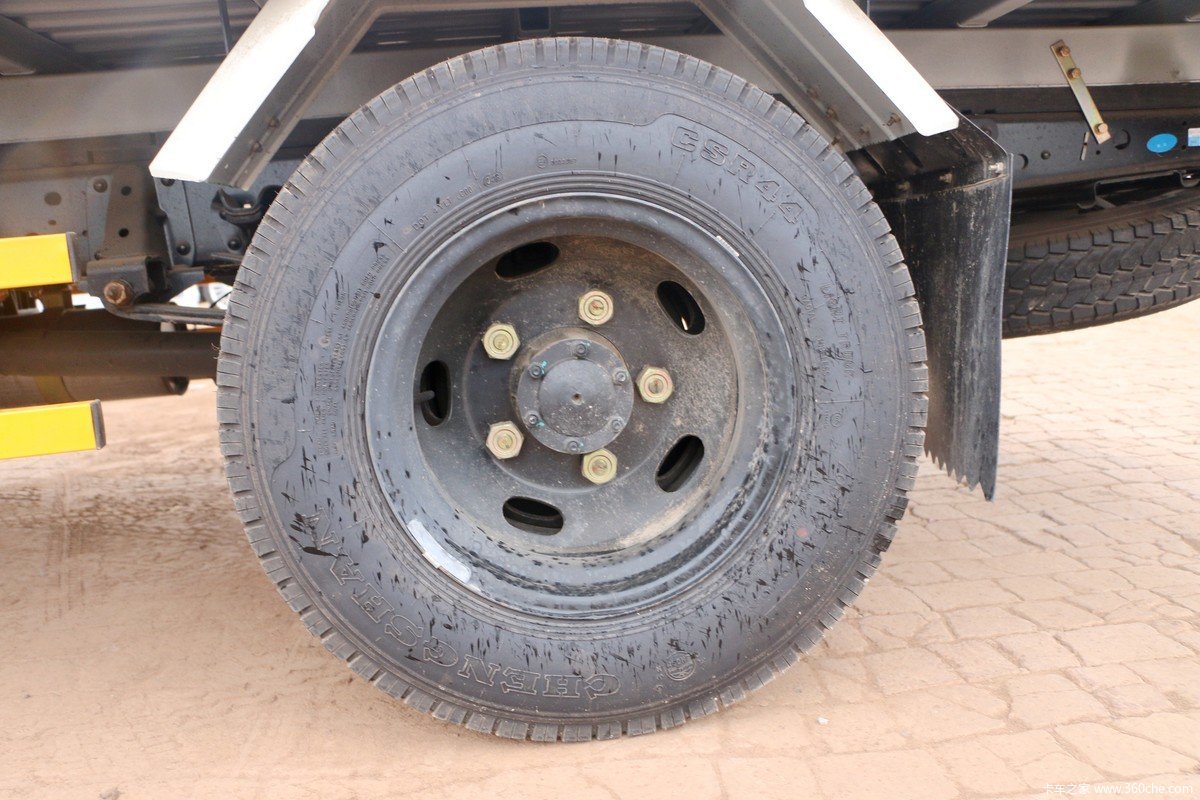 江铃顺达116马力4米2蓝牌1058万香吗图片列表