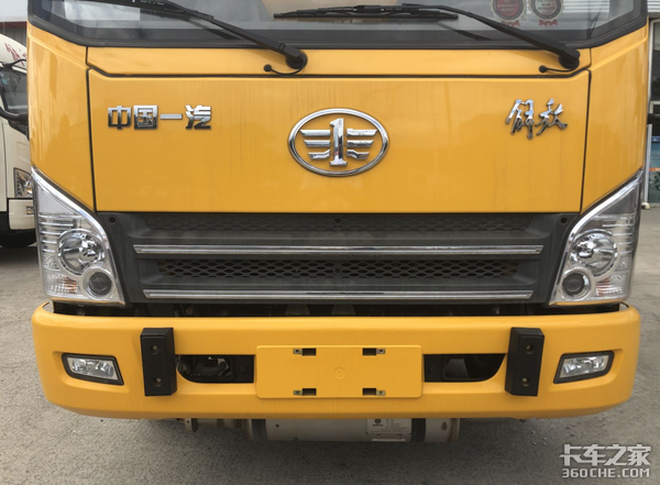 普通轻卡拉危险品害怕被罚款？解放虎VN危化专用车了解一下