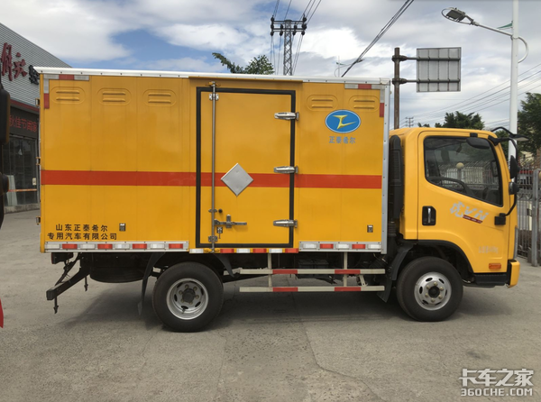 普通轻卡拉危险品害怕被罚款？解放虎VN危化专用车了解一下