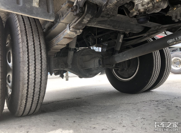 普通轻卡拉危险品害怕被罚款？解放虎VN危化专用车了解一下