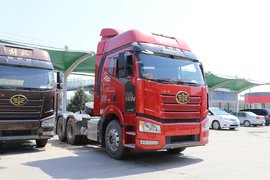 车市速看：国六560匹动力+全新内饰 这台J6P领航版2.0足够高端