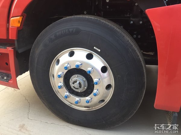 13L曼发动机+采埃孚AMT变速箱，江淮格尔发K7配置属实不一般