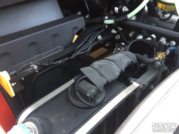 13L曼发动机+采埃孚AMT变速箱,江淮格尔发K7配置属实不一般