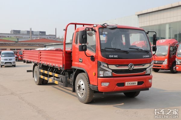 车市速看:合规总重18吨的大轻卡 195马力的6.2米凯普特K8