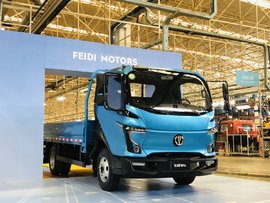 抢先|飞碟W轻卡内饰曝光 配备各种“黑科技” 和你想的一样吗？