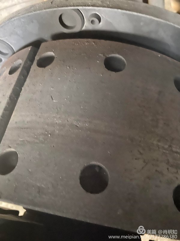 Ῠսй