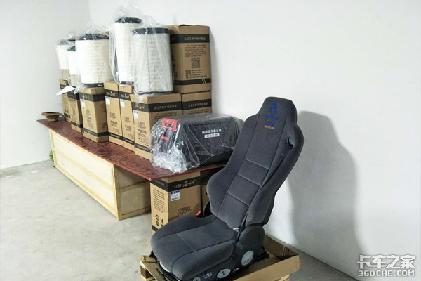 ���ͣ����ˮϴ��...�����ǵ�ů����վ