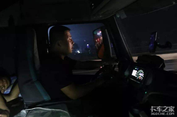 跑长途的货车司机要警惕这些“7月病”