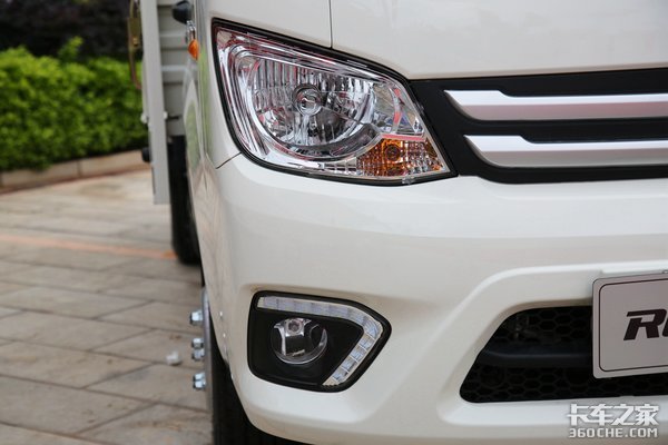 身高不超2米 国六1.6L汽油发动机 这款小金刚微卡自卸是你的菜吗?