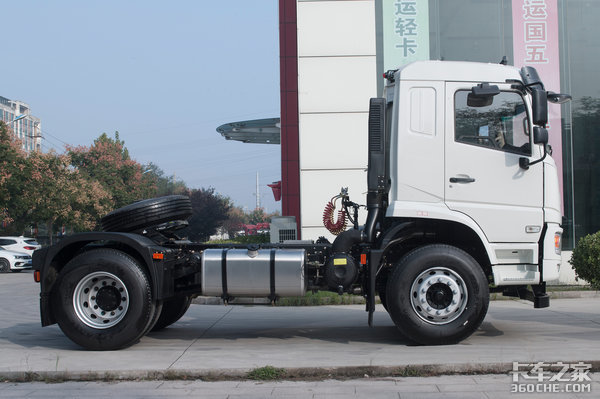 车市速看:进一步拓展重卡细分市场 大运出340马力短轴4×2大运N6H
