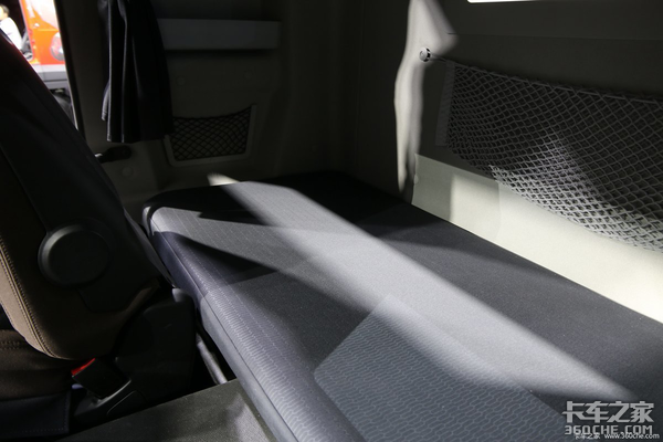 对话驾驶员：江铃威龙的座椅很舒适，盲区小，油耗有点高