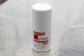 长寿、高效、低流阻 过滤精度比头发丝还细50倍 来看看弗列加的机滤