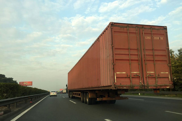 �ҳ��鱨��23���⼸��ҳ����Ҫ������