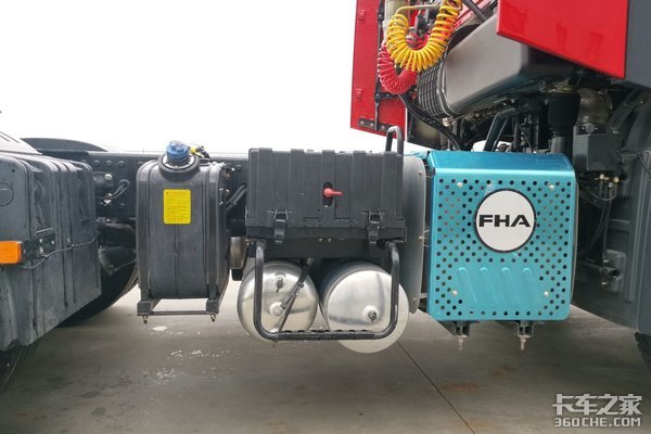 潍柴500马力+公路豪华舱 沪尊S200配置逆天 贴息后至29.98万!