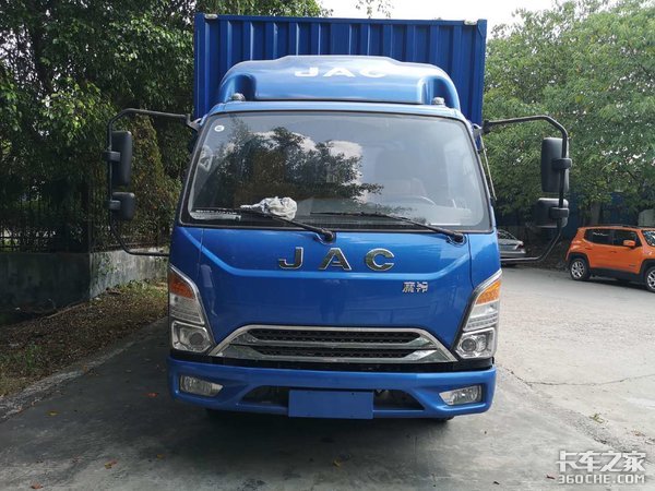 两个卡车小白合伙创业，买了台江淮康铃J5轻卡，这配置够用吗？